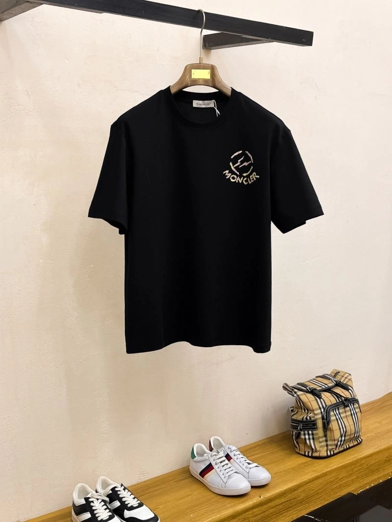Casual Moncler T-Shirts 140035