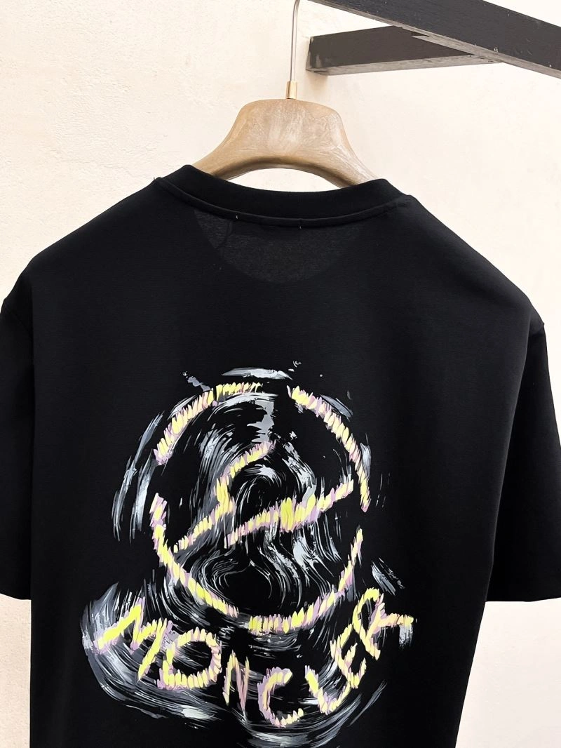 Casual Moncler T-Shirts 140035