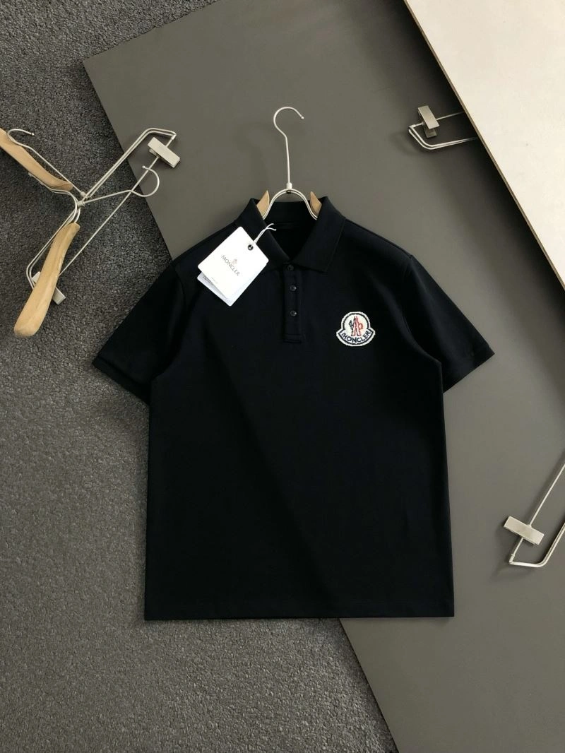 Moncler T-Shirts SmoothTexture 140044