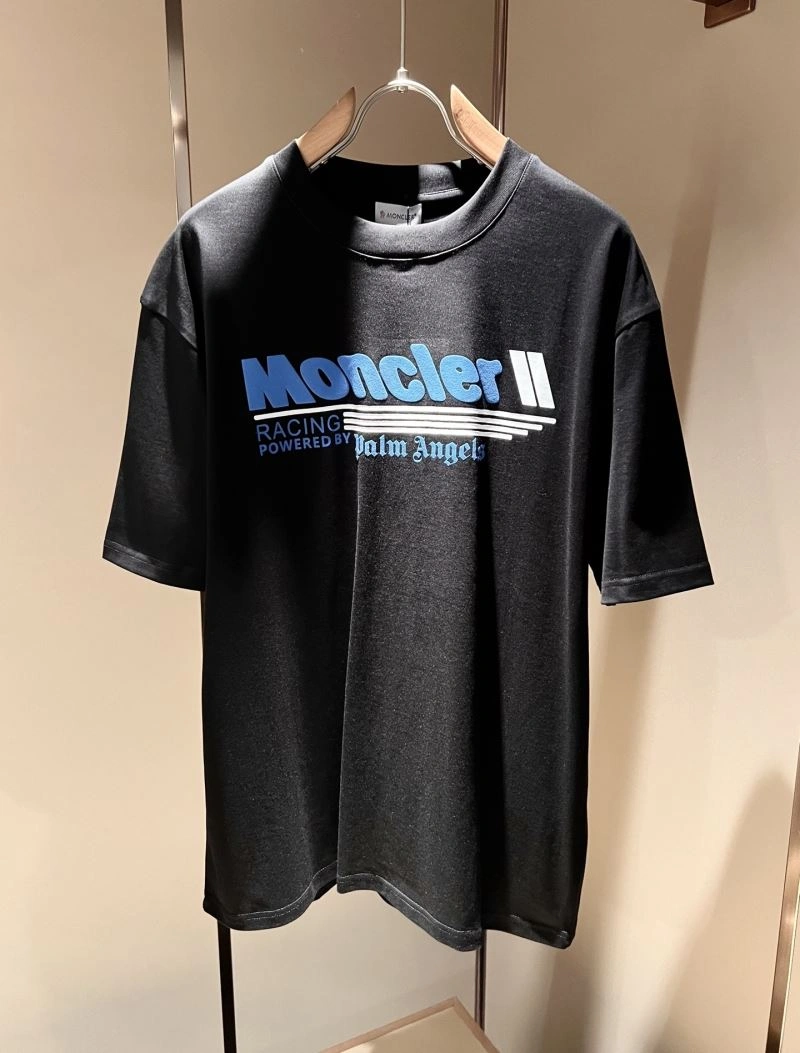 Durable Moncler T-Shirts 140031