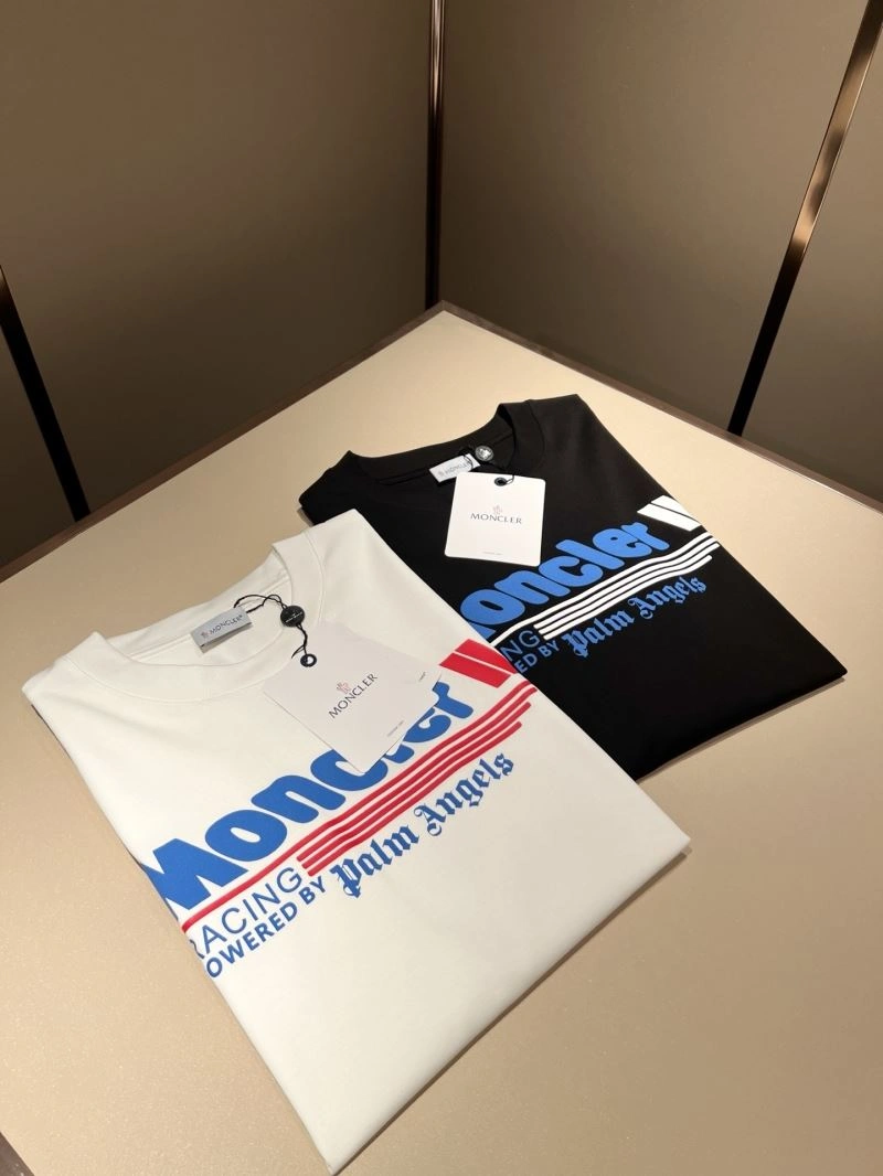 Durable Moncler T-Shirts 140031