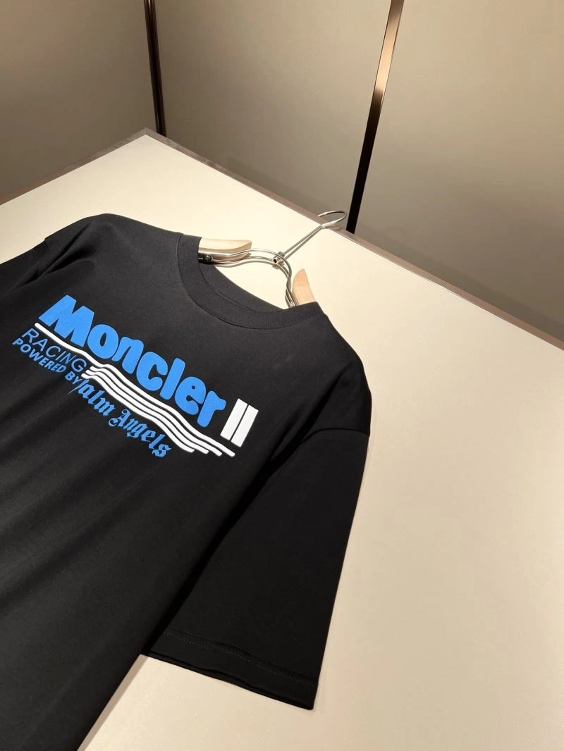Durable Moncler T-Shirts 140031