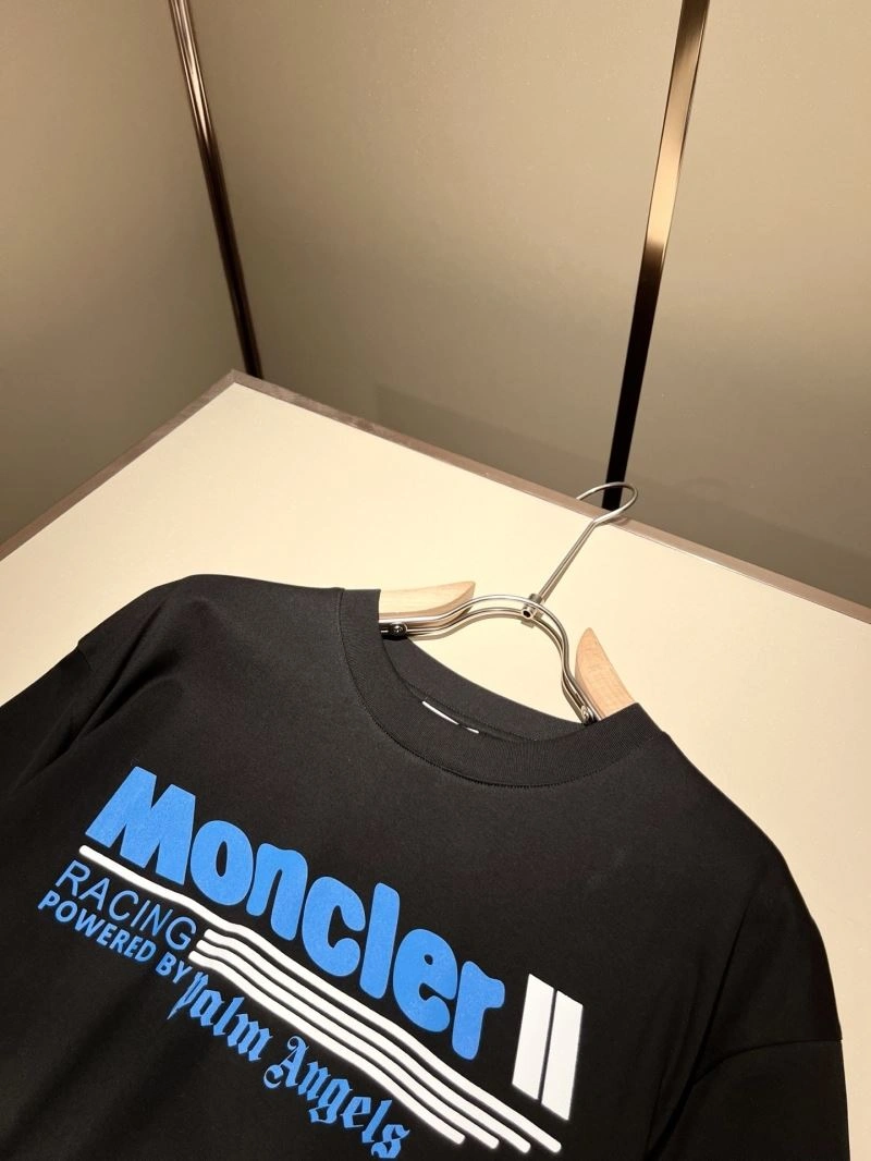 Durable Moncler T-Shirts 140031