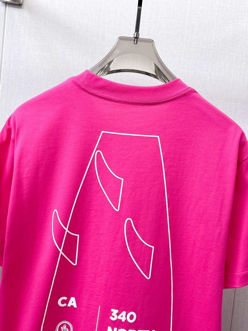 Moncler T-Shirts Practical 140028