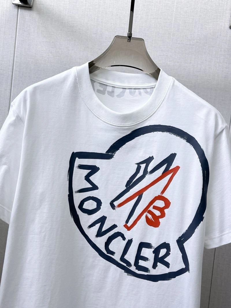 Moncler T-Shirts Fashionable 140039