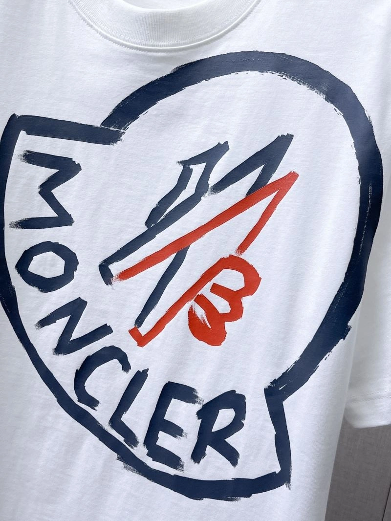 Moncler T-Shirts Fashionable 140039