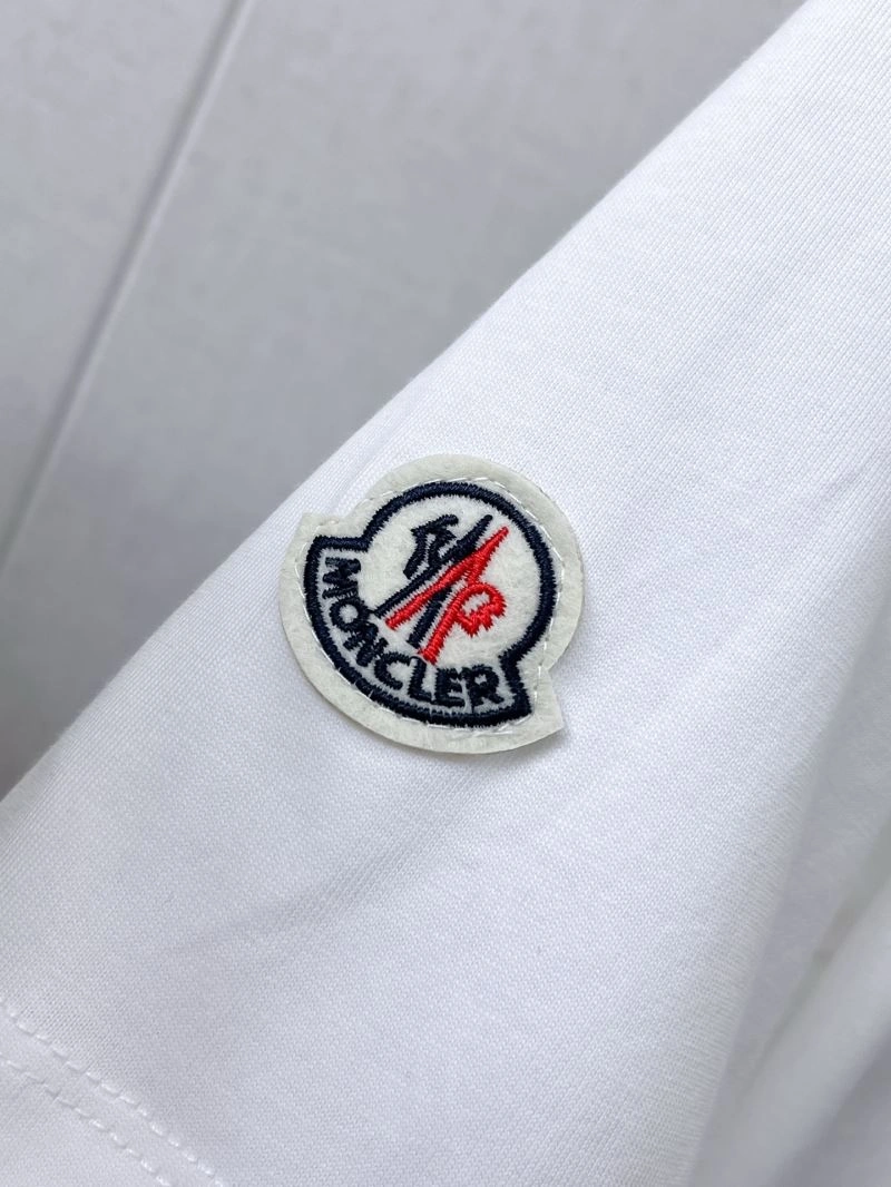WeatherProof Moncler T-Shirts 140023