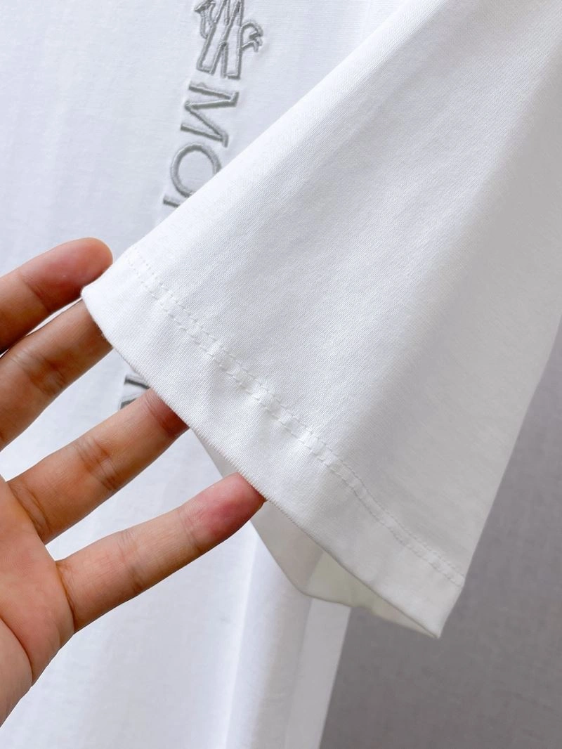 Moncler T-Shirts Functional 140019