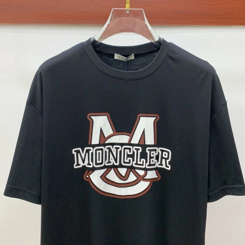 Breathable Moncler T-Shirts 140020