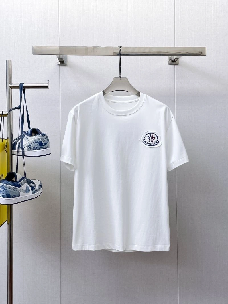 Flexible Moncler T-Shirts 140025