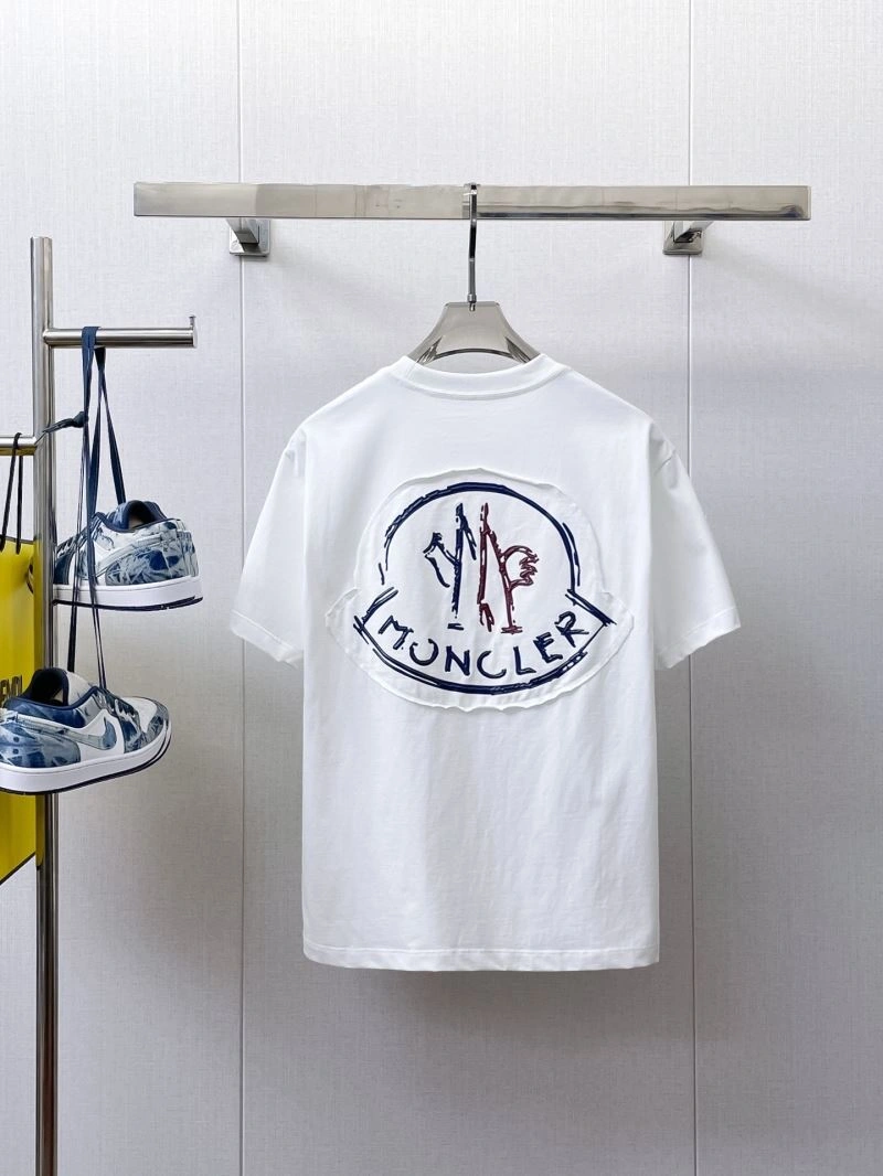 Flexible Moncler T-Shirts 140025