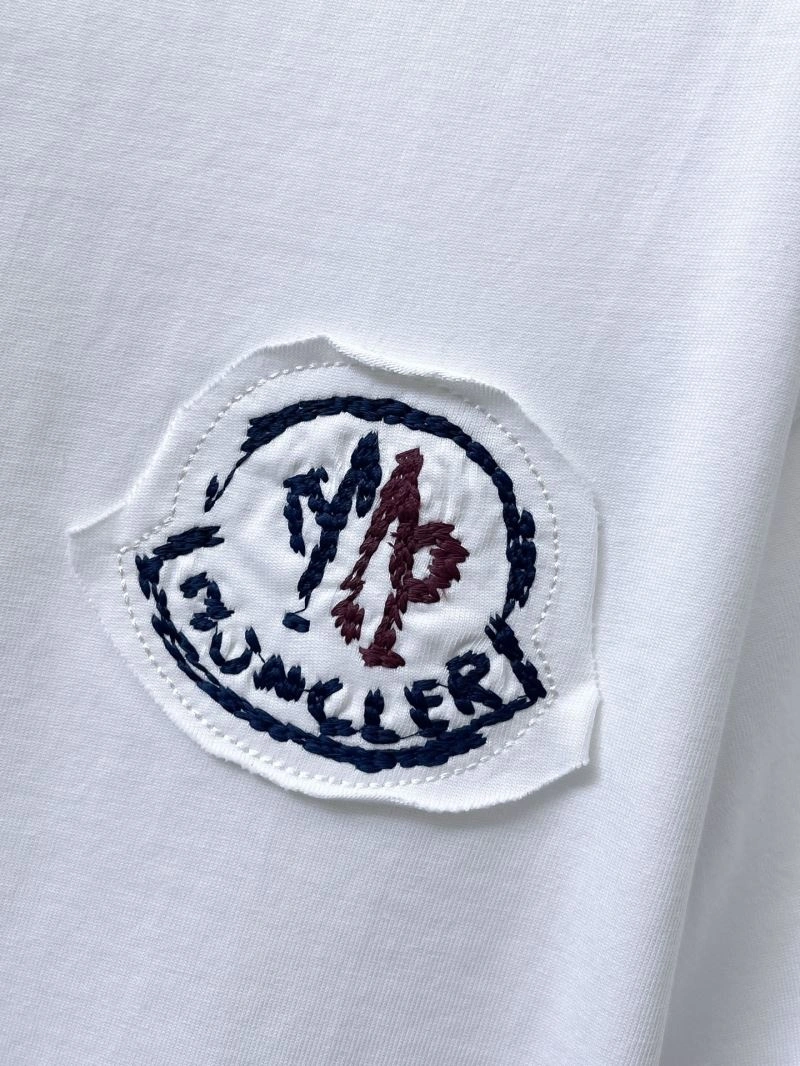 Flexible Moncler T-Shirts 140025