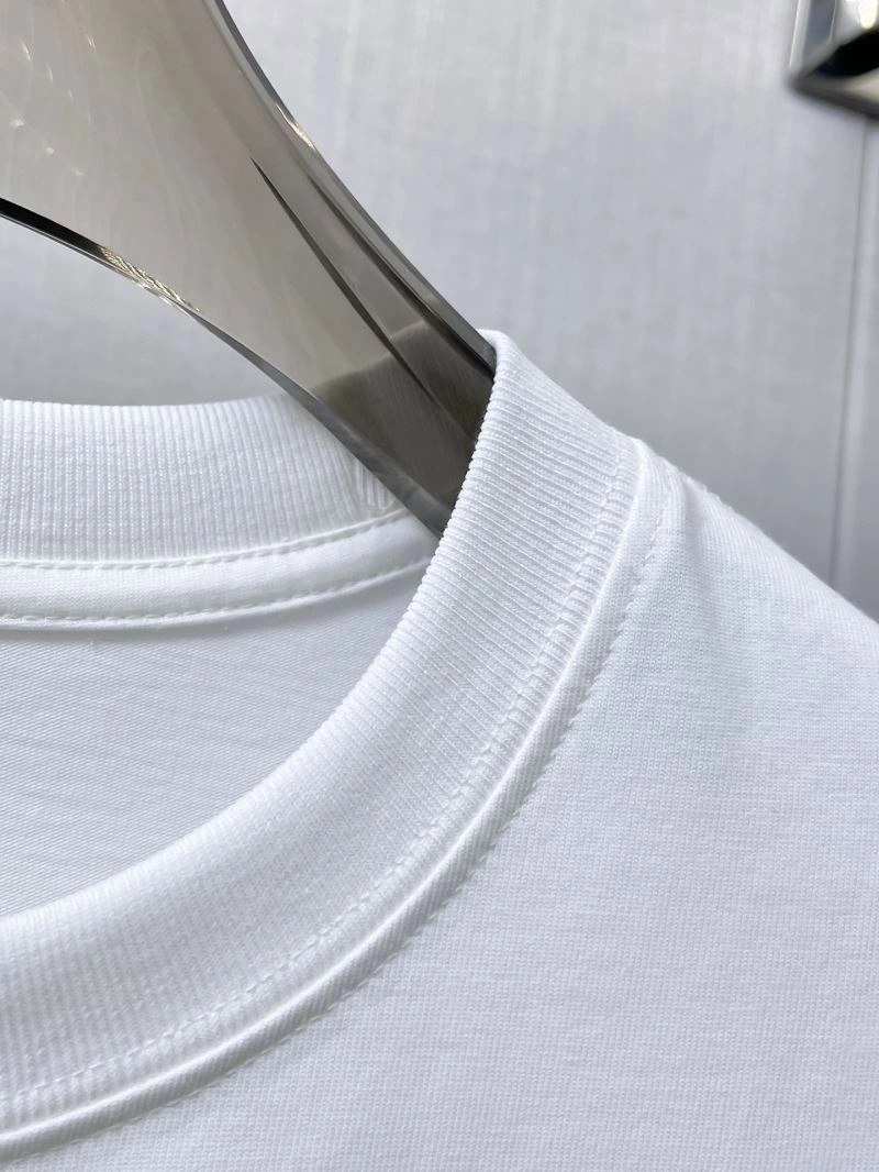 Flexible Moncler T-Shirts 140025