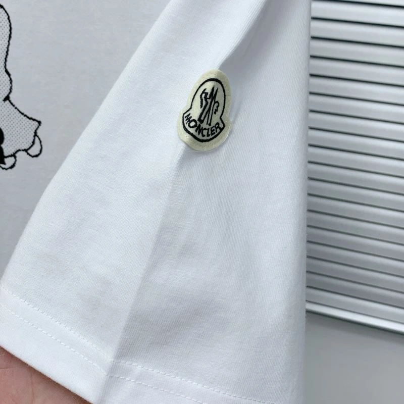 Moncler T-Shirts MoistureWicking 140018
