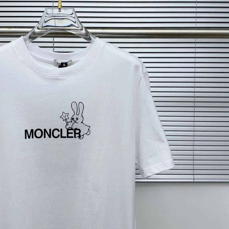 Moncler T-Shirts MoistureWicking 140018