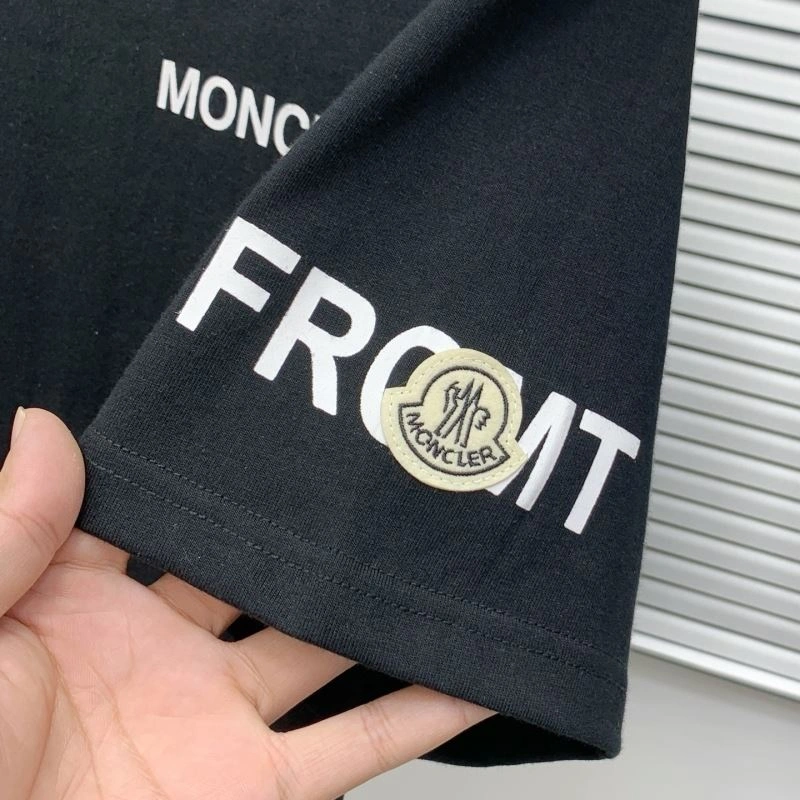 Attractive Moncler T-Shirts 140022
