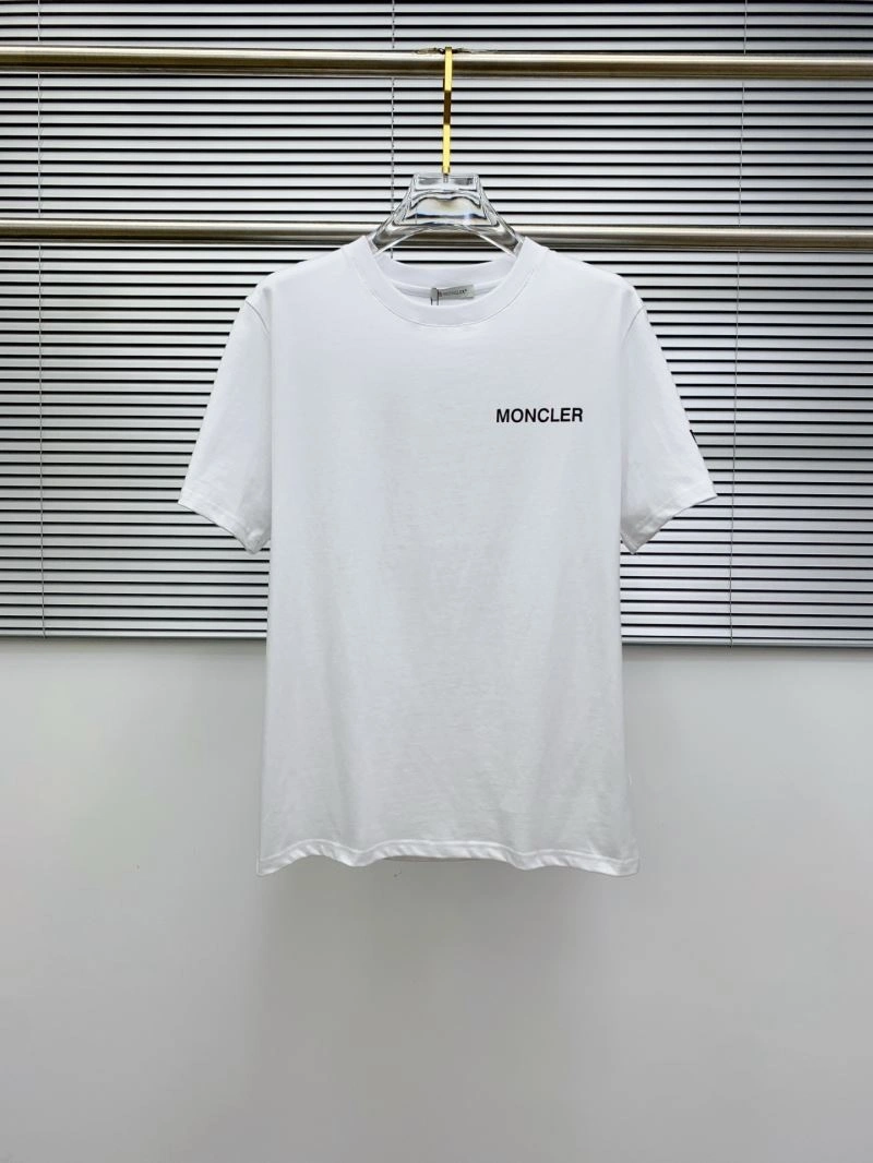 Snug Moncler T-Shirts 140017