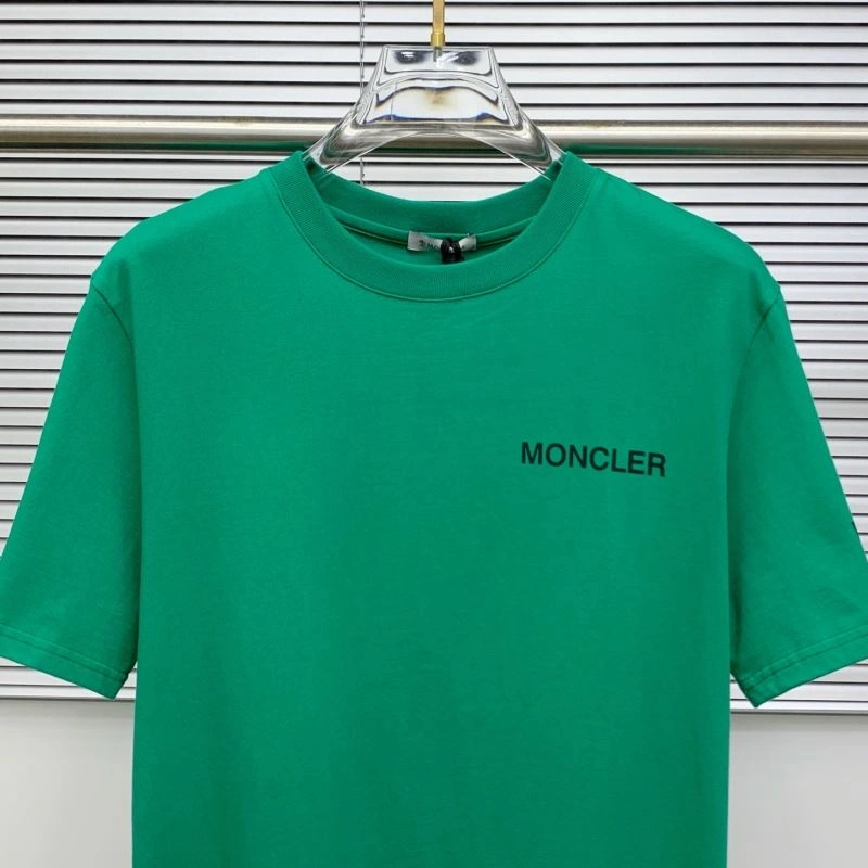 Moncler T-Shirts Comfortable 140021