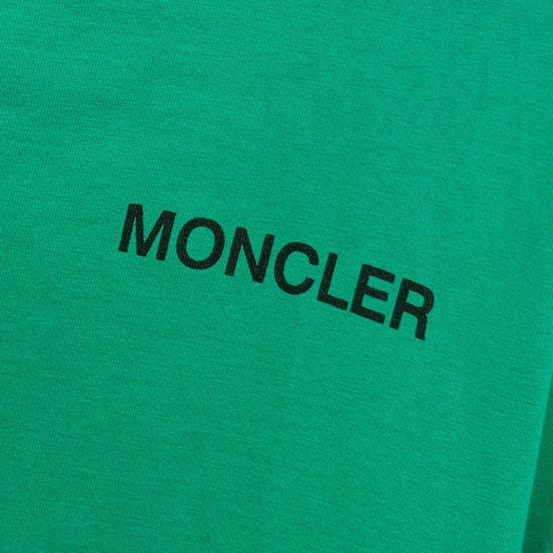 Moncler T-Shirts Comfortable 140021