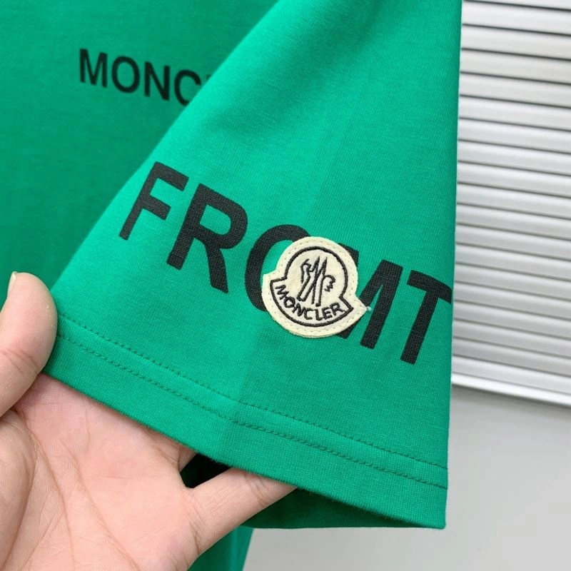 Moncler T-Shirts Comfortable 140021
