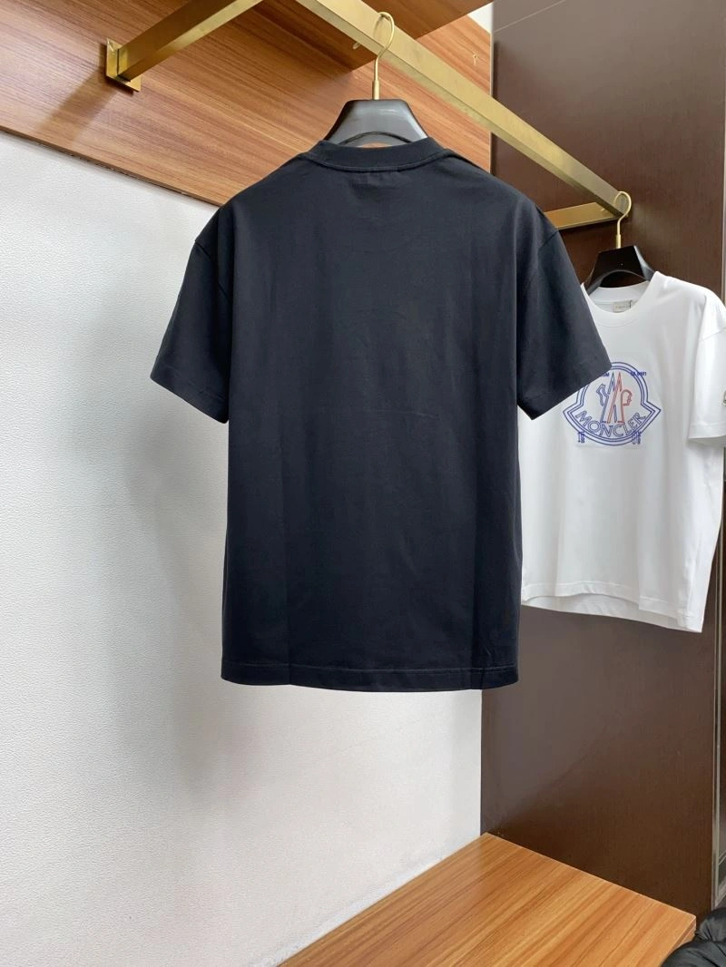 Bold Moncler T-Shirts 140012