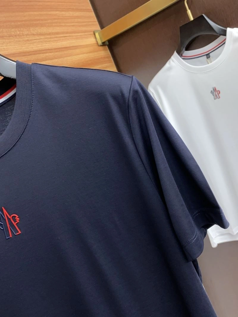 WellDesigned Moncler T-Shirts 140013