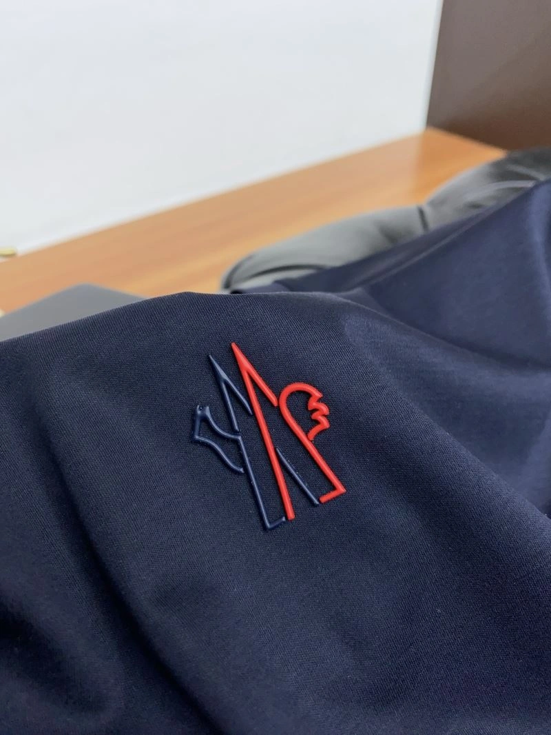 WellDesigned Moncler T-Shirts 140013