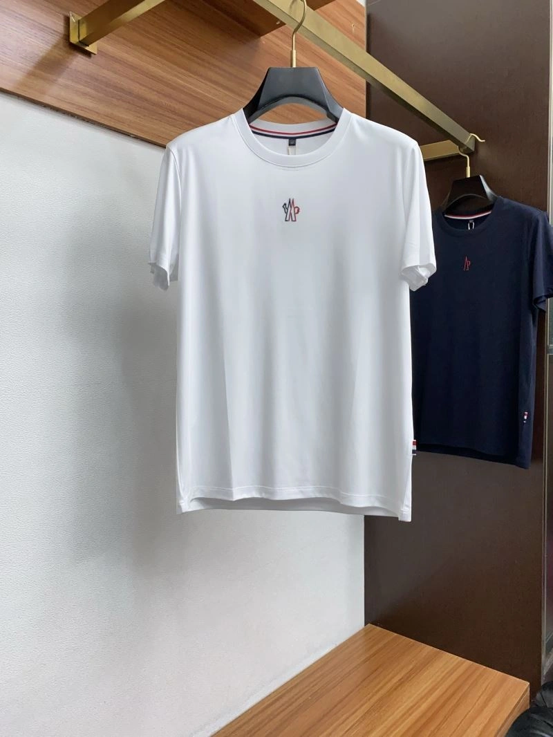 Moncler T-Shirts WaterResistant 140011