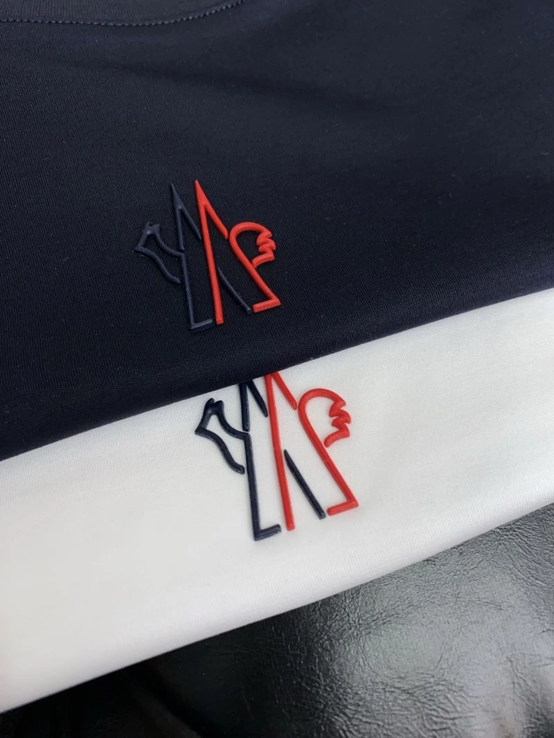 Moncler T-Shirts WaterResistant 140011