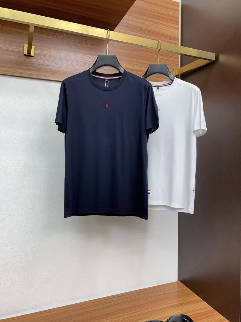Moncler T-Shirts WaterResistant 140011