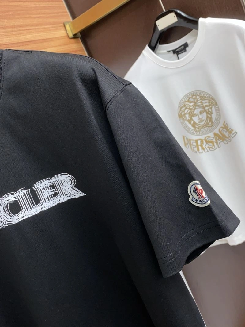 Moncler T-Shirts DailyWear 140001