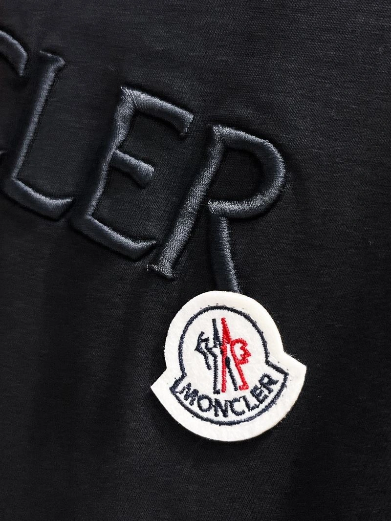 TechFriendly Moncler T-Shirts 139990