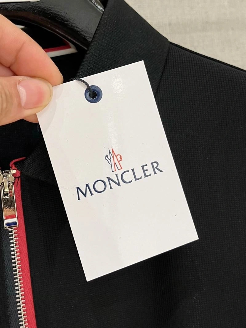 Moncler T-Shirts DailyWear 139991