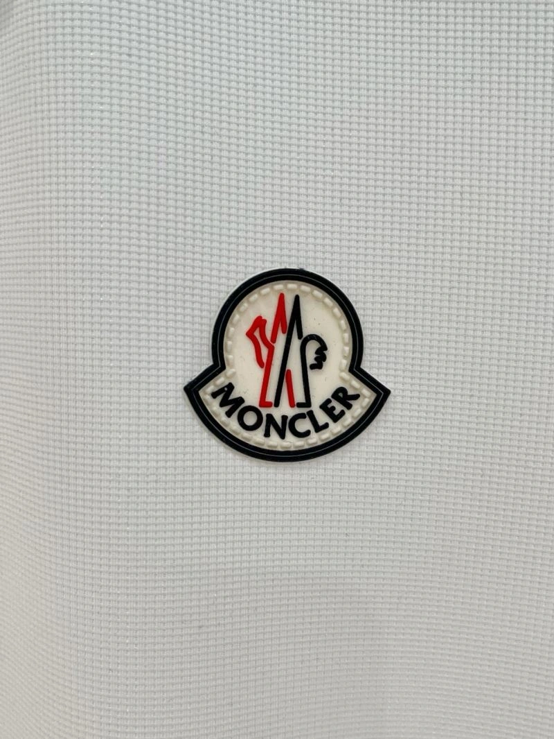 Unisex Moncler T-Shirts 140056