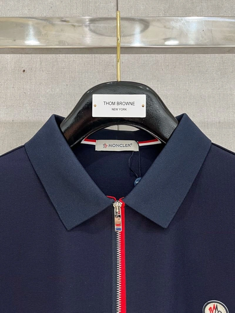 Premium Moncler T-Shirts 139994