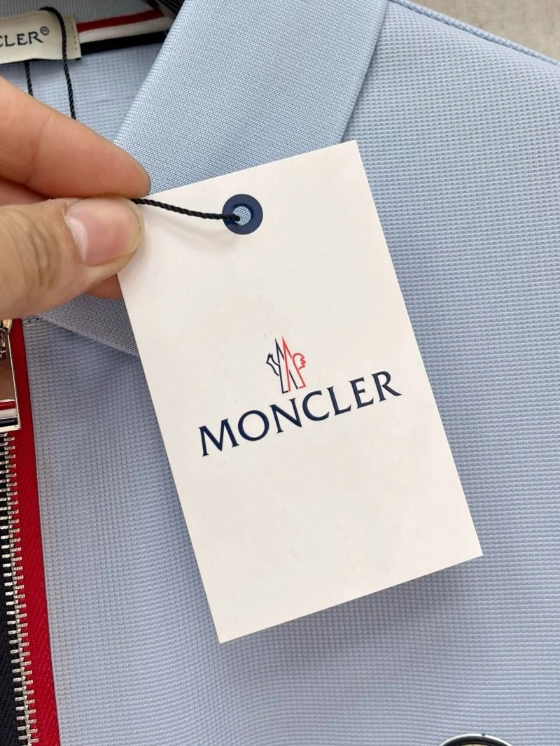 Moncler T-Shirts EasyCare 140057