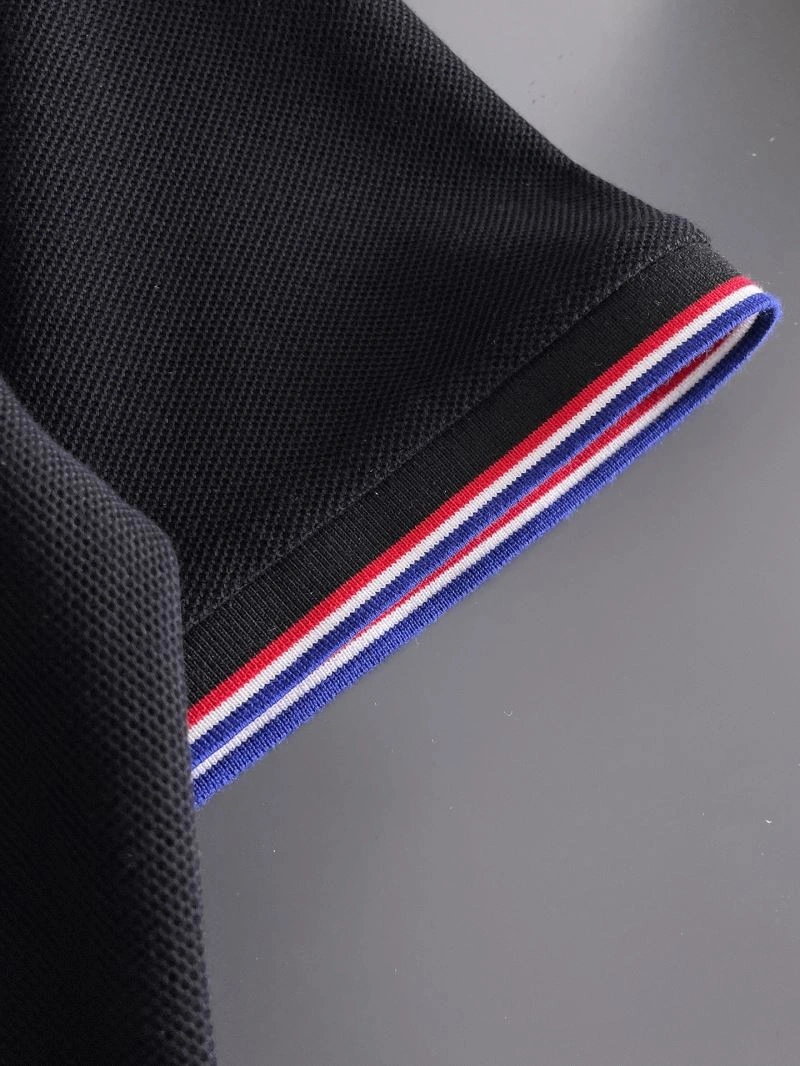 Moncler T-Shirts Minimalist 139995