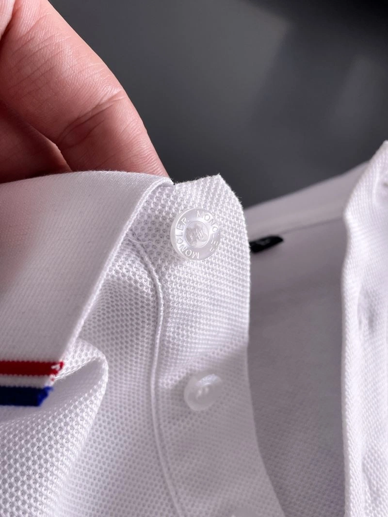 TechFriendly Moncler T-Shirts 139987