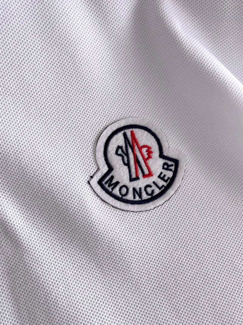 Moncler T-Shirts Tailored 139982