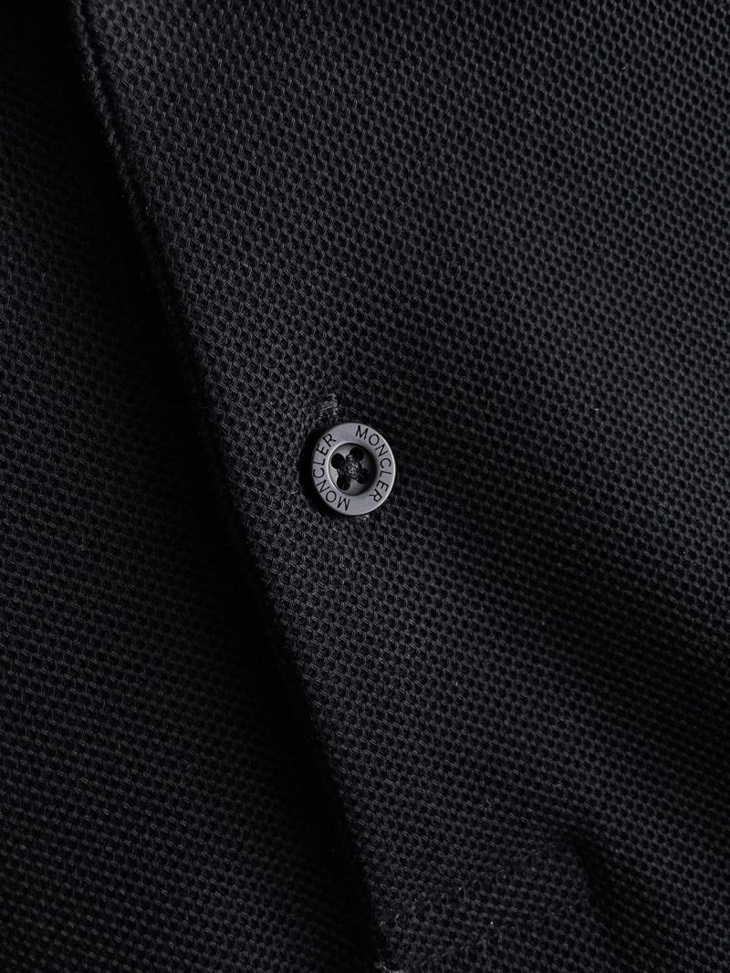 Moncler T-Shirts Thermal 139979