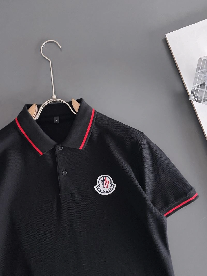 Moncler T-Shirts WeatherProof 139978
