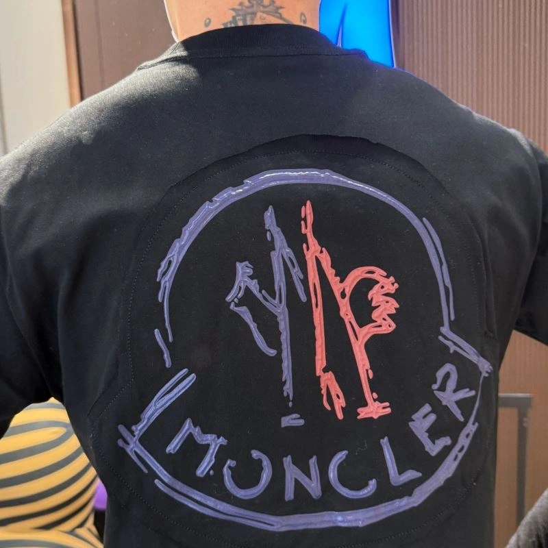 Cozy Moncler T-Shirts 139972