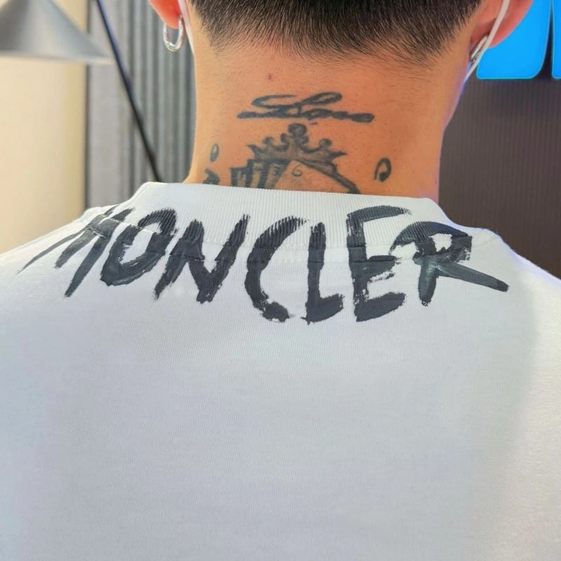 Refined Moncler T-Shirts 139971