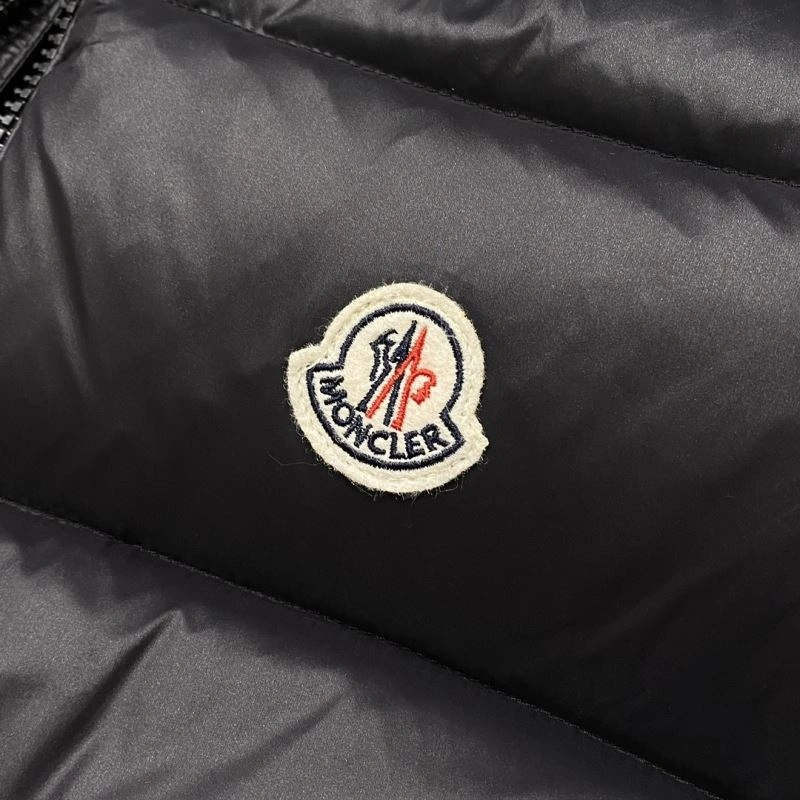 Moncler Vest EasyCare 143758
