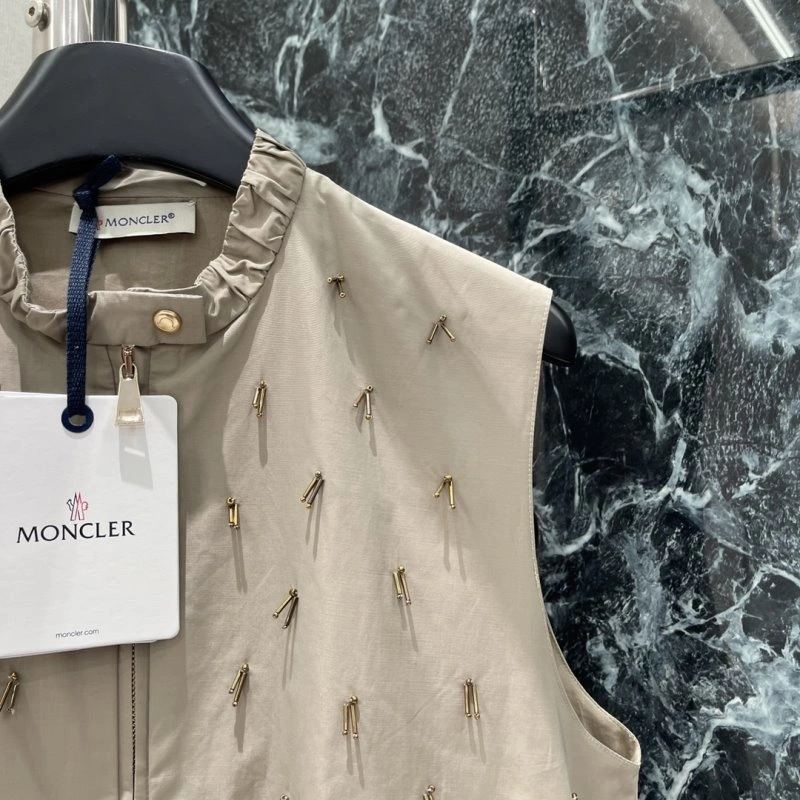 Moncler Vest FashionForward 139704