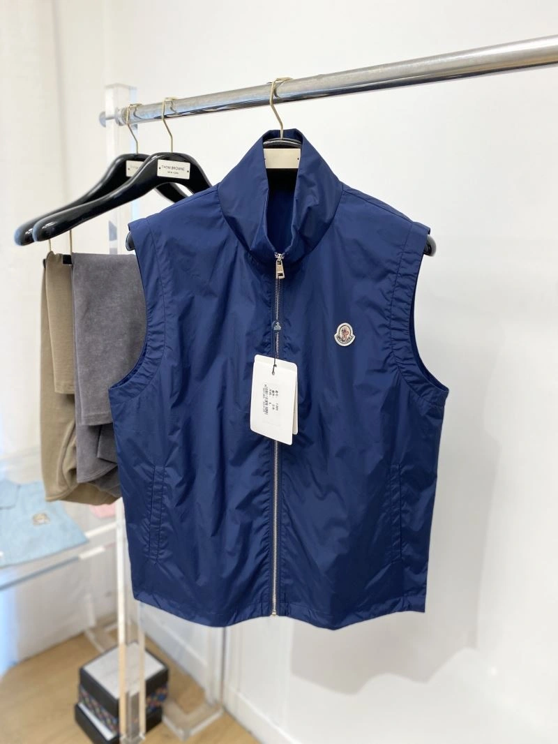 Moncler Vest Versatile 140825