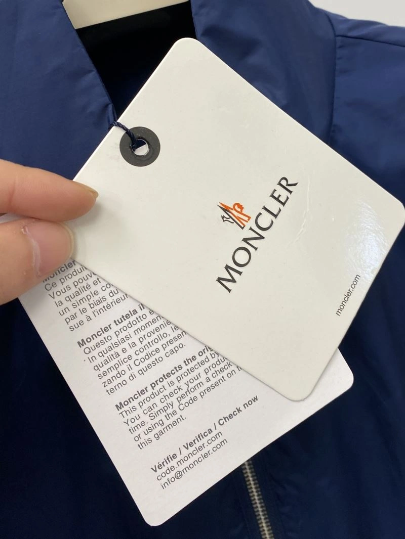 Moncler Vest Versatile 140825