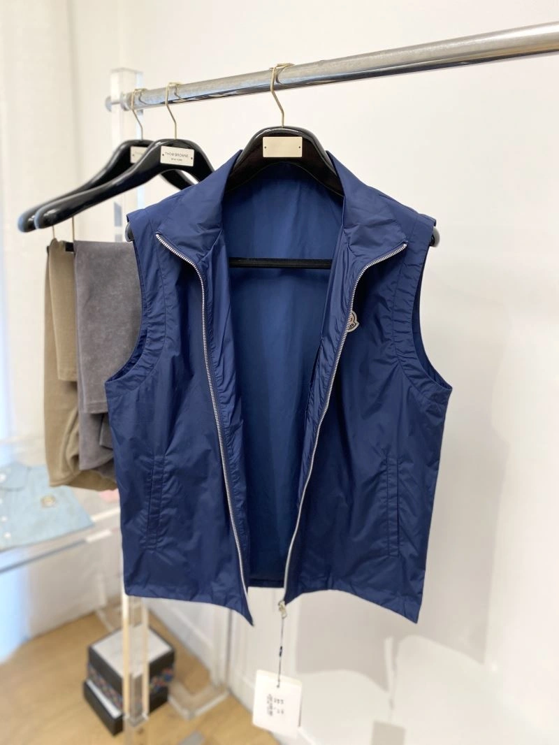Moncler Vest Versatile 140825
