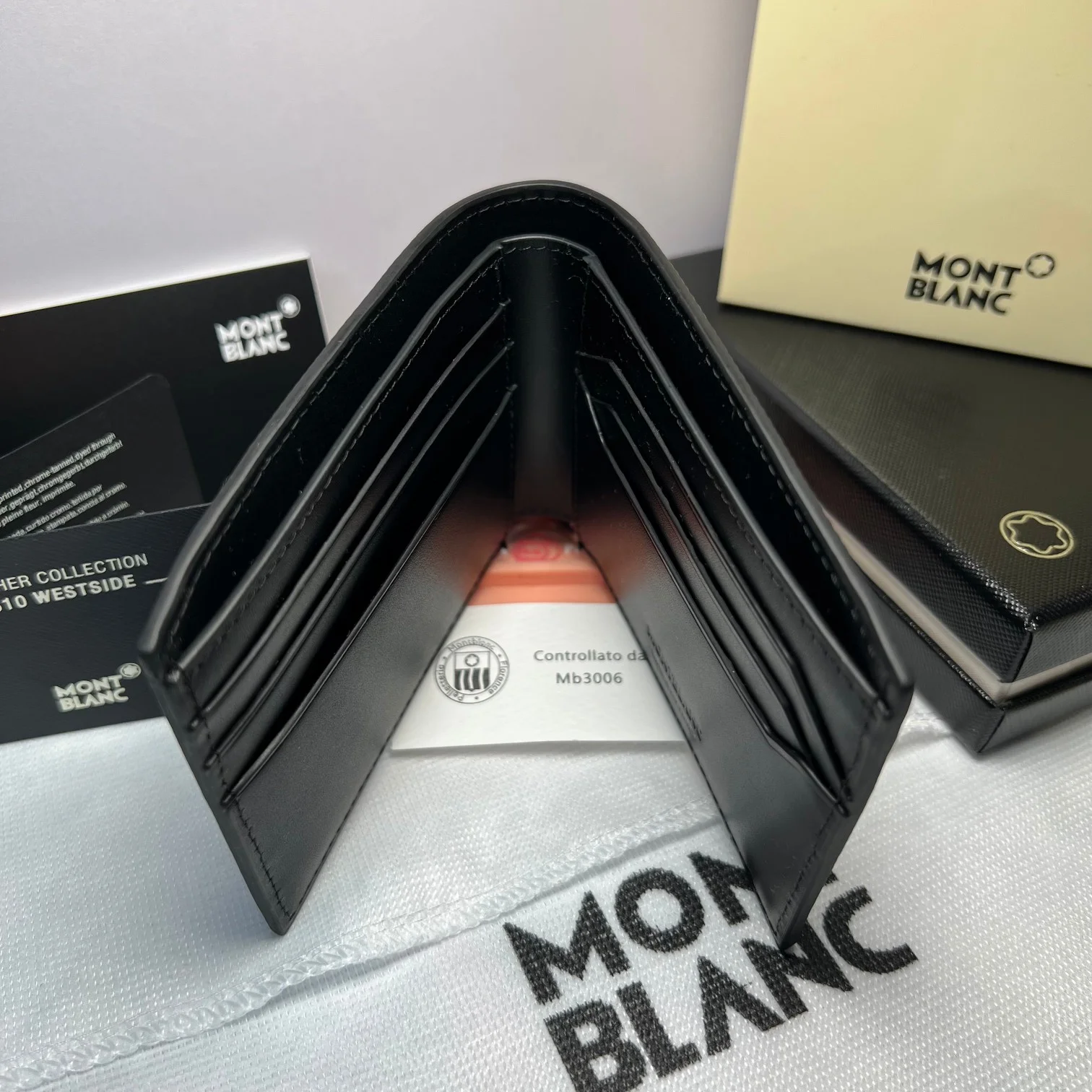 Trendsetting Montblanc Wallets Purse 38632