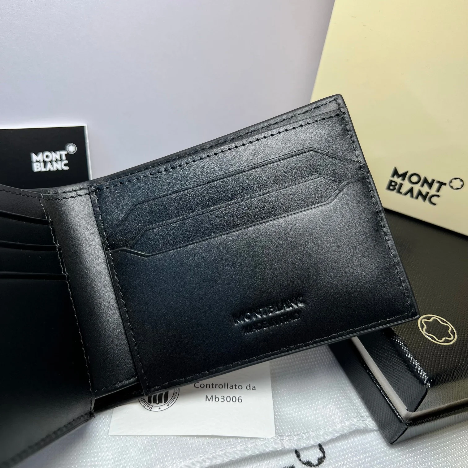 Trendsetting Montblanc Wallets Purse 38632